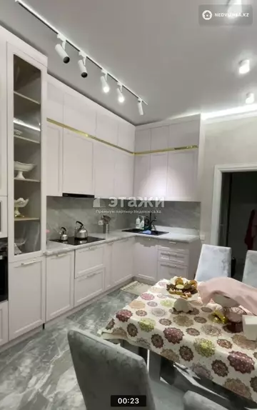 56.8 м², 2-комнатная квартира, этаж 6 из 12, 57 м², изображение - 2