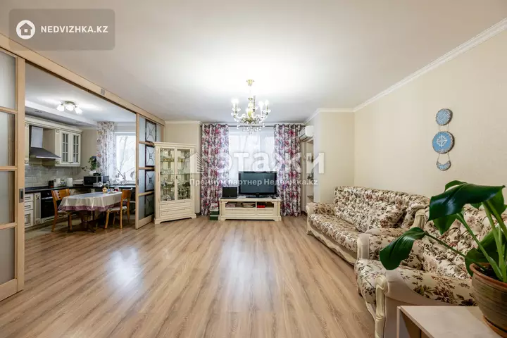 106 м², 4-комнатная квартира, этаж 3 из 9, 106 м², изображение - 1