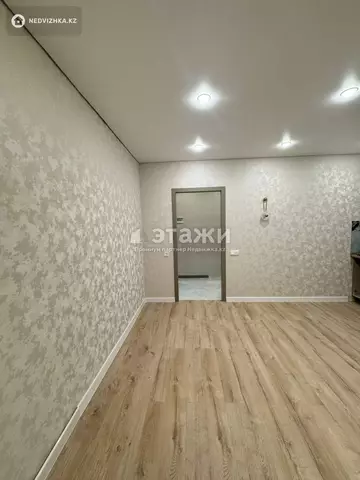 1-комнатная квартира, этаж 10 из 12, 32 м²