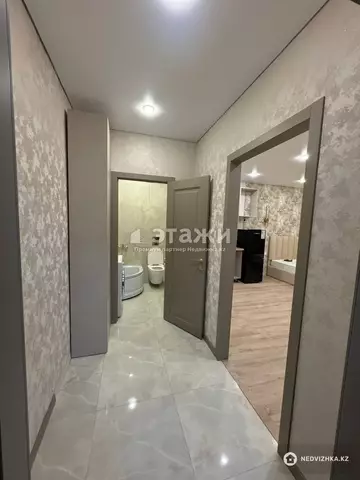 1-комнатная квартира, этаж 10 из 12, 32 м²