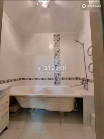 2-комнатная квартира, этаж 6 из 6, 54 м²