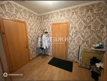 1-комнатная квартира, этаж 8 из 10, 55 м²