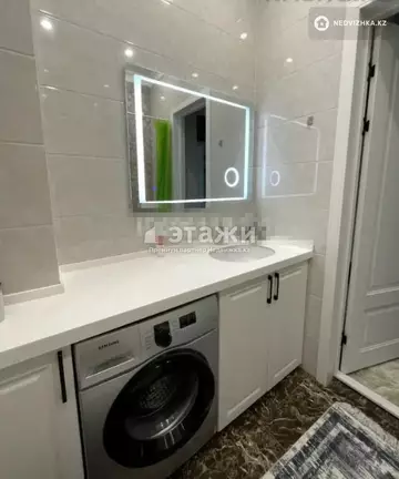 2-комнатная квартира, этаж 9 из 10, 67 м²
