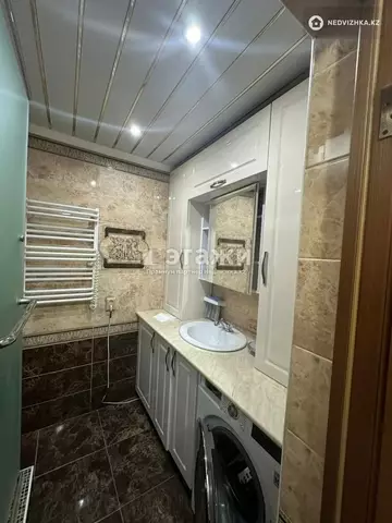 2-комнатная квартира, этаж 1 из 9, 54 м²