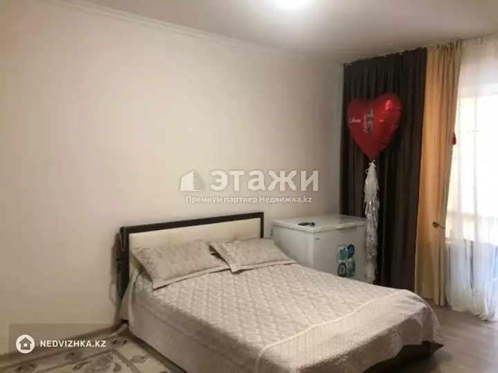 72 м², 2-комнатная квартира, этаж 2 из 10, 72 м², изображение - 1