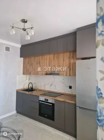 1-комнатная квартира, этаж 8 из 14, 45 м²