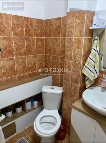 1-комнатная квартира, этаж 4 из 5, 38 м²