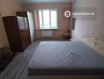 2-комнатная квартира, этаж 3 из 9, 69 м²