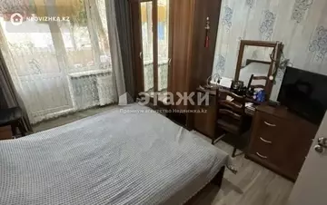 3-комнатная квартира, этаж 4 из 5, 60 м²