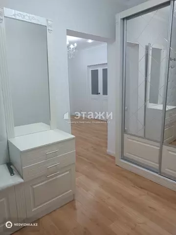 70.4 м², 2-комнатная квартира, этаж 8 из 14, 70 м², изображение - 4