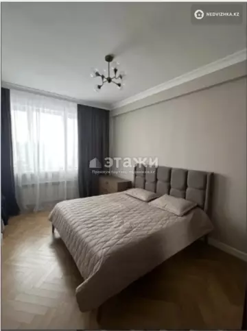 4-комнатная квартира, этаж 9 из 10, 120 м²