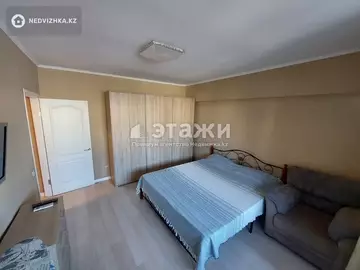 1-комнатная квартира, этаж 4 из 5, 36 м²