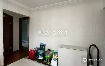 3-комнатная квартира, этаж 4 из 5, 68 м²