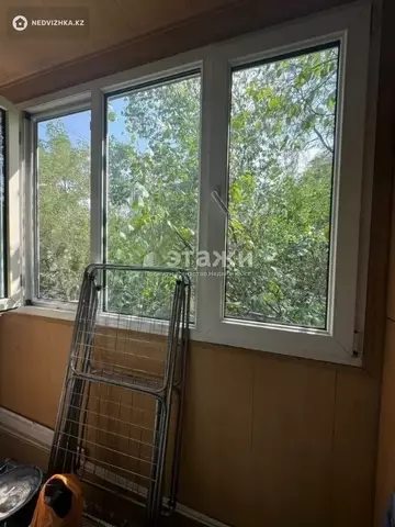 2-комнатная квартира, этаж 4 из 5, 44 м²