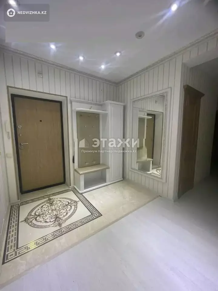 117 м², 4-комнатная квартира, этаж 8 из 9, 117 м², изображение - 1