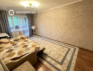 1-комнатная квартира, этаж 4 из 5, 33 м²