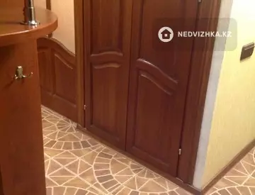 2-комнатная квартира, этаж 2 из 5, 42 м²