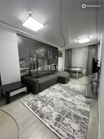 2-комнатная квартира, этаж 7 из 18, 60 м², на длительный срок
