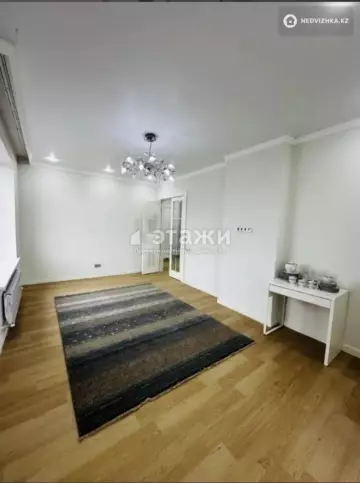 2-комнатная квартира, этаж 5 из 17, 64 м²