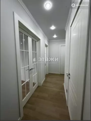 2-комнатная квартира, этаж 5 из 17, 64 м²