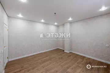 70.5 м², 2-комнатная квартира, этаж 6 из 12, 70 м², изображение - 2