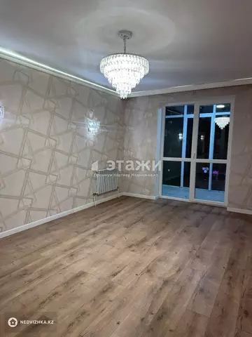 1-комнатная квартира, этаж 3 из 9, 50 м²