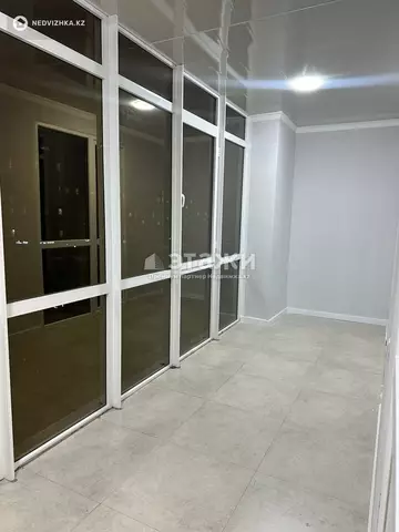 50.08 м², 1-комнатная квартира, этаж 3 из 9, 50 м², изображение - 4