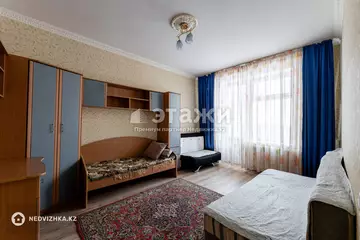 3-комнатная квартира, этаж 3 из 14, 74 м²