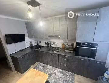 2-комнатная квартира, этаж 2 из 5, 56 м²