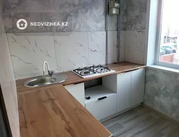 1-комнатная квартира, этаж 2 из 5, 32 м²