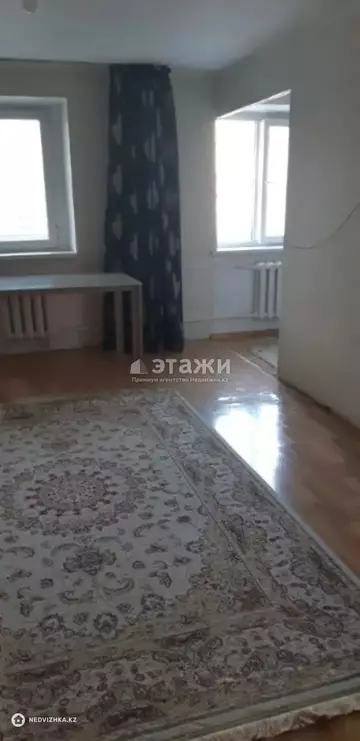 2-комнатная квартира, этаж 2 из 4, 42 м²