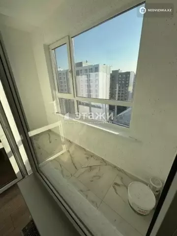 2-комнатная квартира, этаж 10 из 12, 64 м²