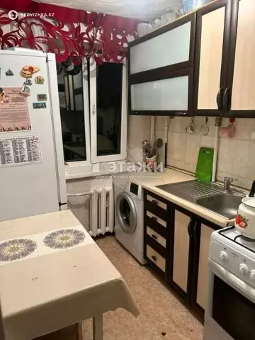 2-комнатная квартира, этаж 3 из 4, 35 м²