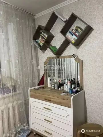 2-комнатная квартира, этаж 3 из 4, 35 м²
