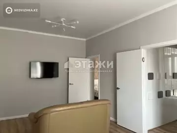 3-комнатная квартира, этаж 1 из 3, 60 м², на длительный срок