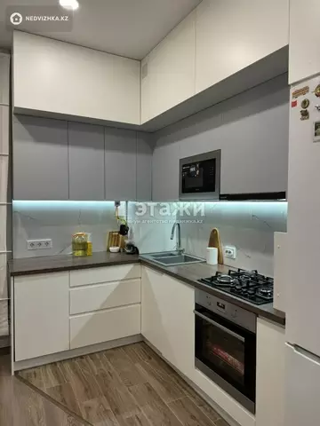 3-комнатная квартира, этаж 2 из 3, 60 м², на длительный срок