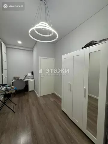3-комнатная квартира, этаж 2 из 3, 60 м², на длительный срок