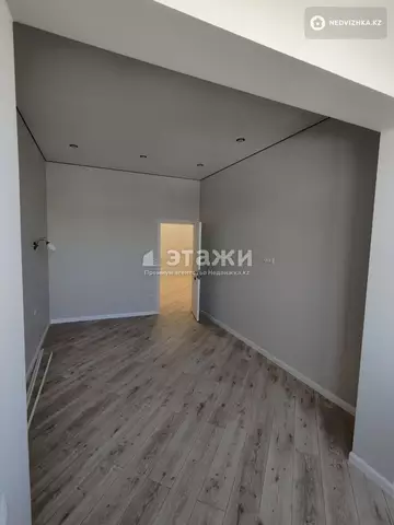 2-комнатная квартира, этаж 12 из 20, 77 м²