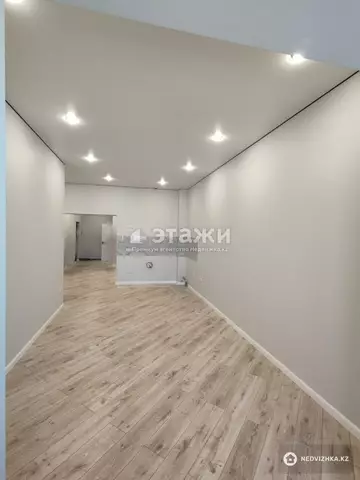 2-комнатная квартира, этаж 12 из 20, 77 м²