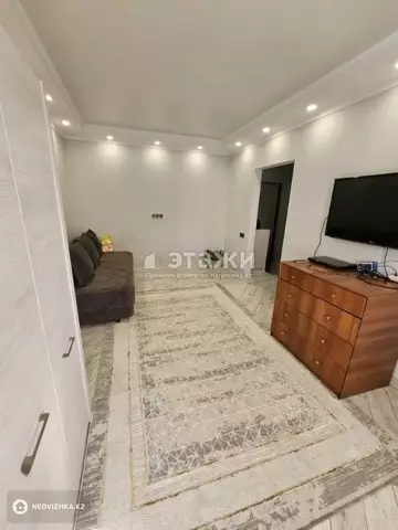 2-комнатная квартира, этаж 3 из 3, 52 м²