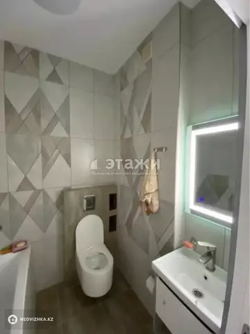 2-комнатная квартира, этаж 9 из 13, 61 м²