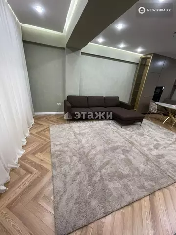 2-комнатная квартира, этаж 6 из 13, 62 м², на длительный срок