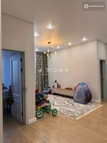 3-комнатная квартира, этаж 4 из 9, 73 м²