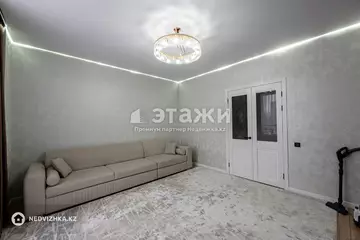 4-комнатная квартира, этаж 5 из 18, 110 м²