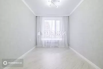 2-комнатная квартира, этаж 4 из 12, 50 м²