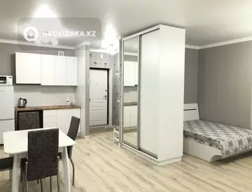 1-комнатная квартира, этаж 4 из 11, 38 м²