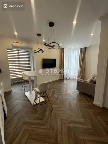 3-комнатная квартира, этаж 19 из 20, 83 м²