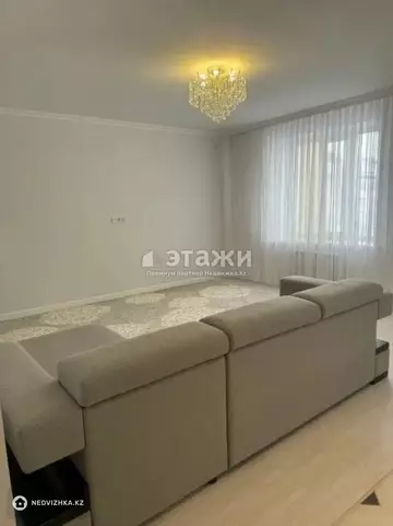3-комнатная квартира, этаж 3 из 6, 84 м²