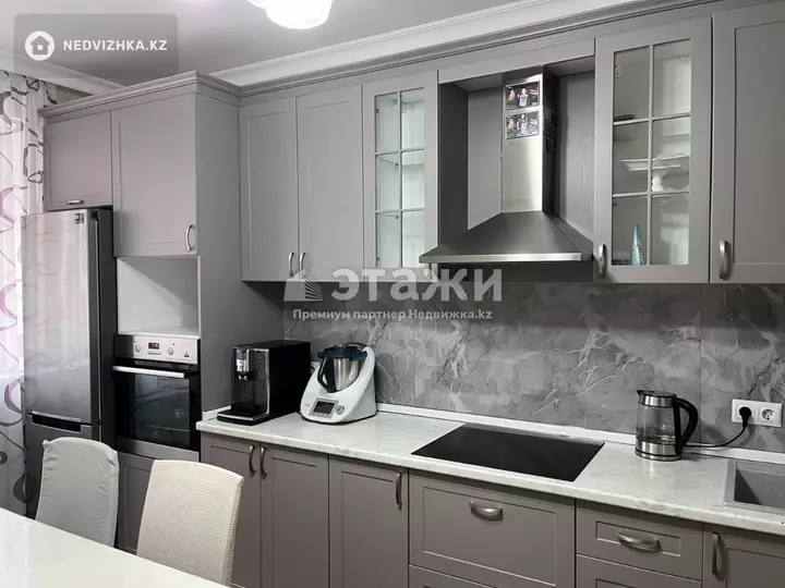 92 м², 3-комнатная квартира, этаж 3 из 9, 92 м², изображение - 1