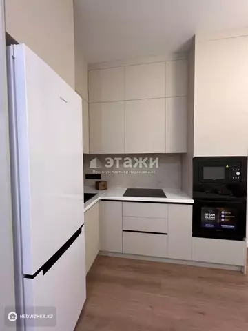2-комнатная квартира, этаж 9 из 18, 43 м²